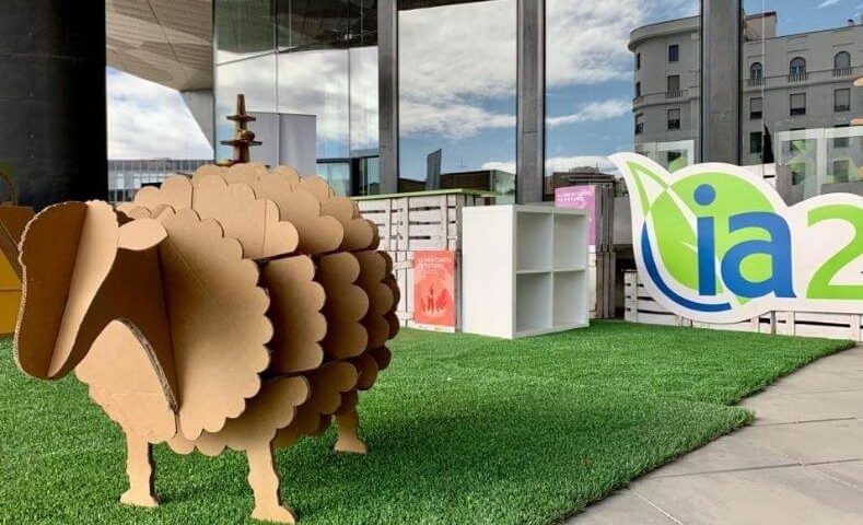 Proyectos de diseño de eventos en cartón_ eventos sostenibles diseño en cartón