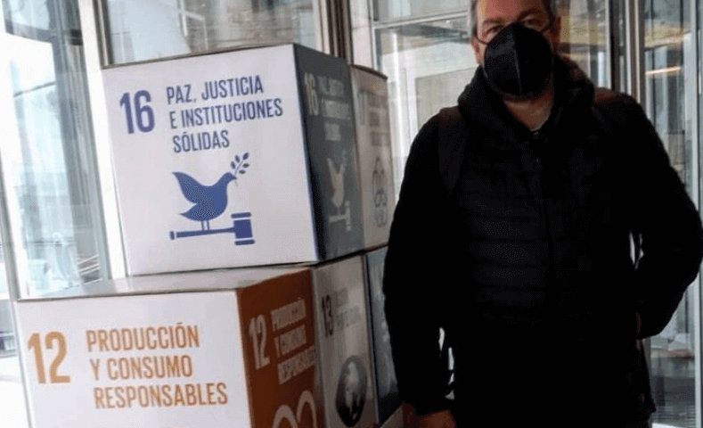 Cubos ODS en cartón